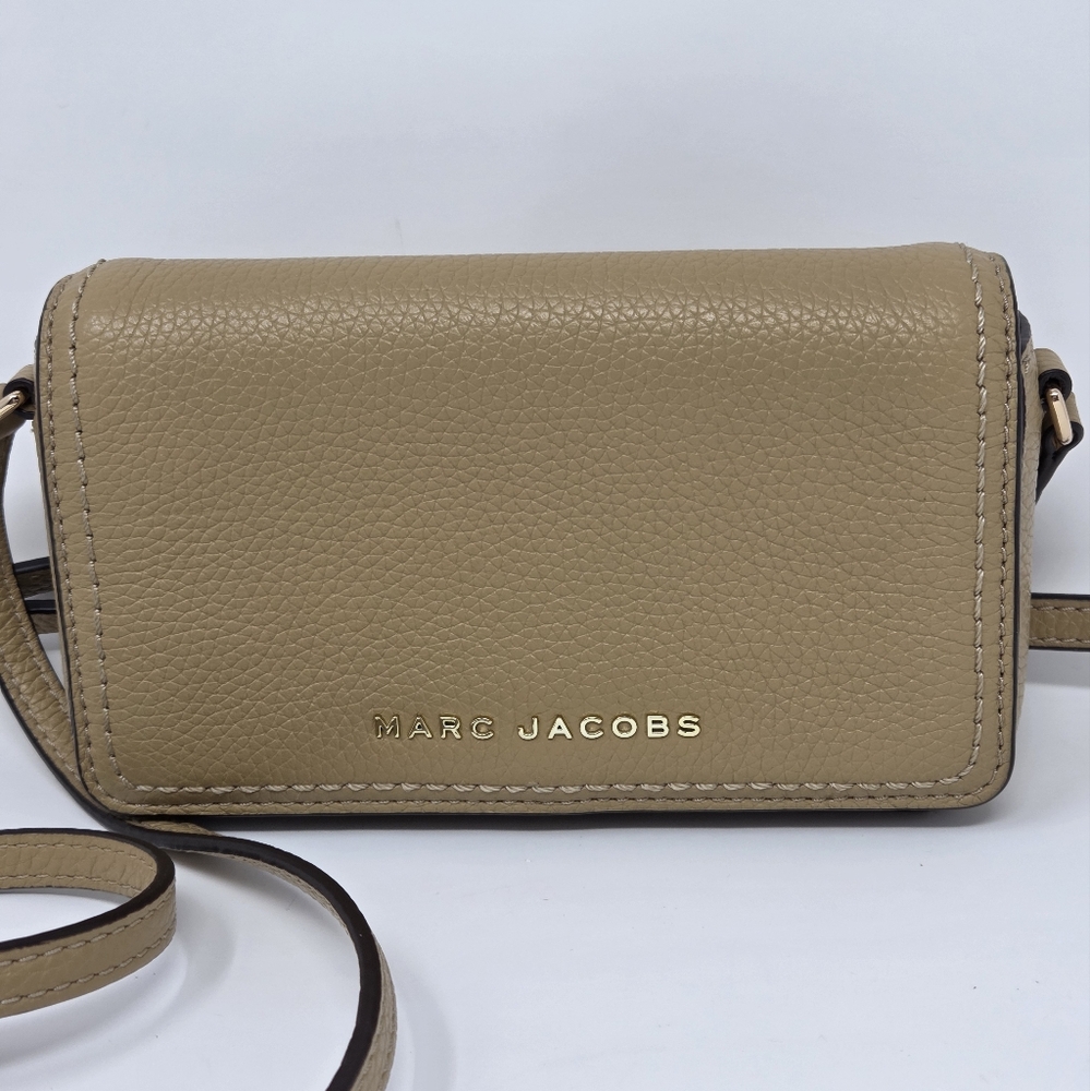 Marc Jacobs Tan Leather Crossbody Bag